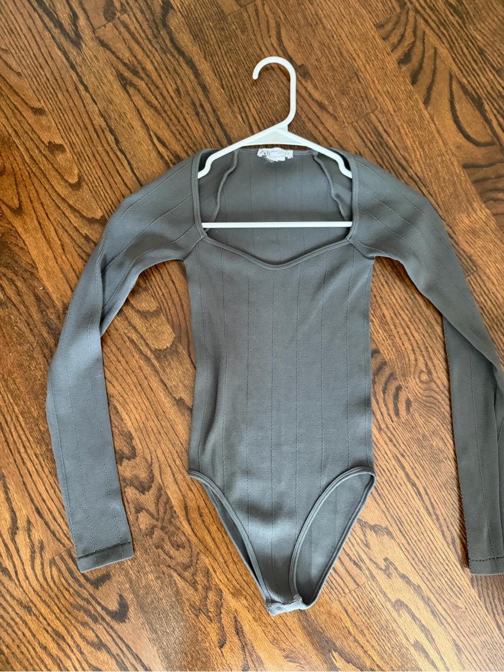 Zara Gray Ribbed Long Sleeve Bodysuit